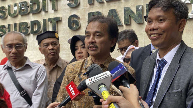 Roy Suryo dan Eggi Sudjana Diperiksa Terkait Dugaan Ijazah Palsu Presiden Jokowi